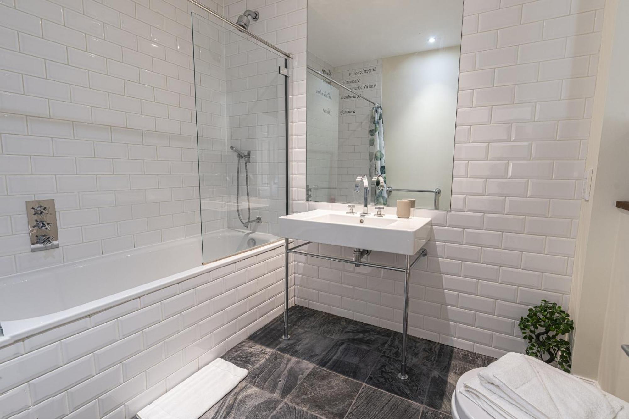 شقة Fabulous House Near Harrods And The Science Museum لندن المظهر الخارجي الصورة